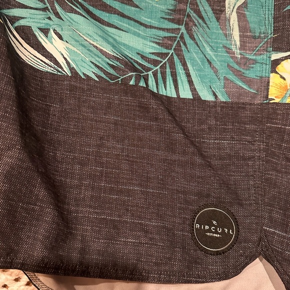 Rip Curl Men's Tropical Swim Shorts - Blue and Black - Picture 2 of 9